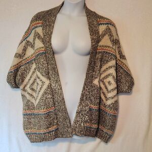 American Eagle Women's L-XL Beige Knit Aztec Tribal Open Short Sleeve Cardigan